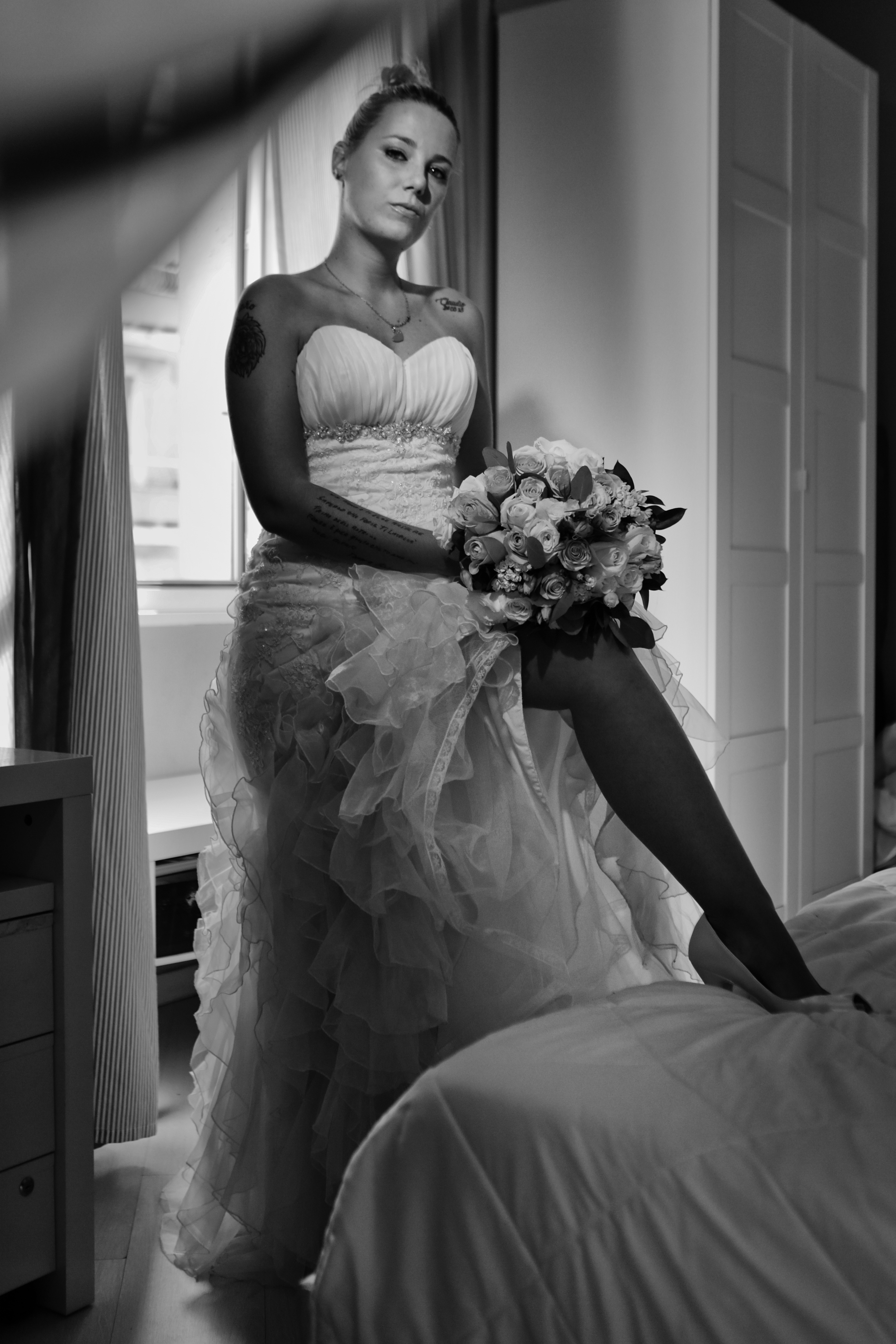 sposa servizio fotografico a casa