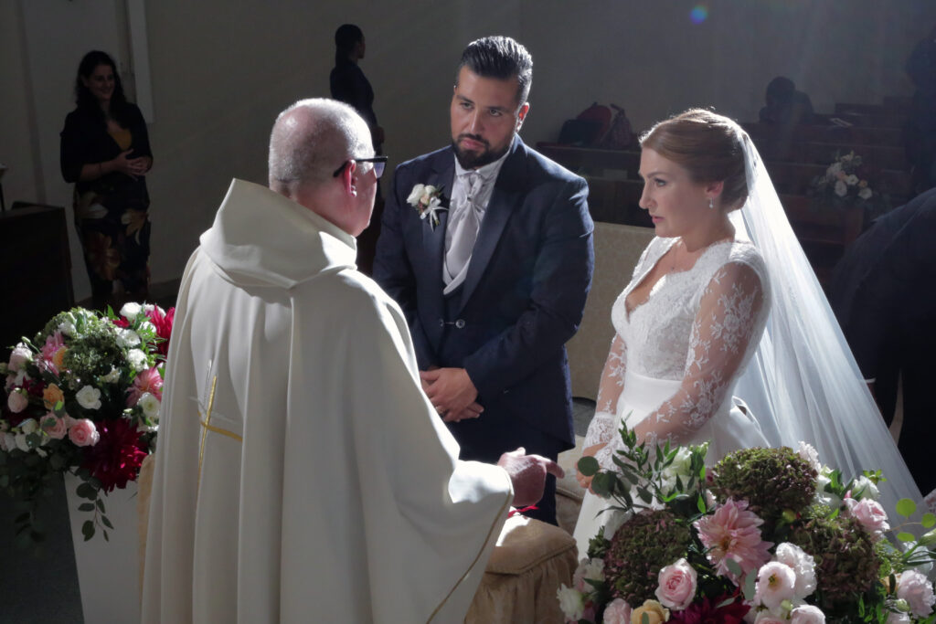 Catapano foto sposi chiesa